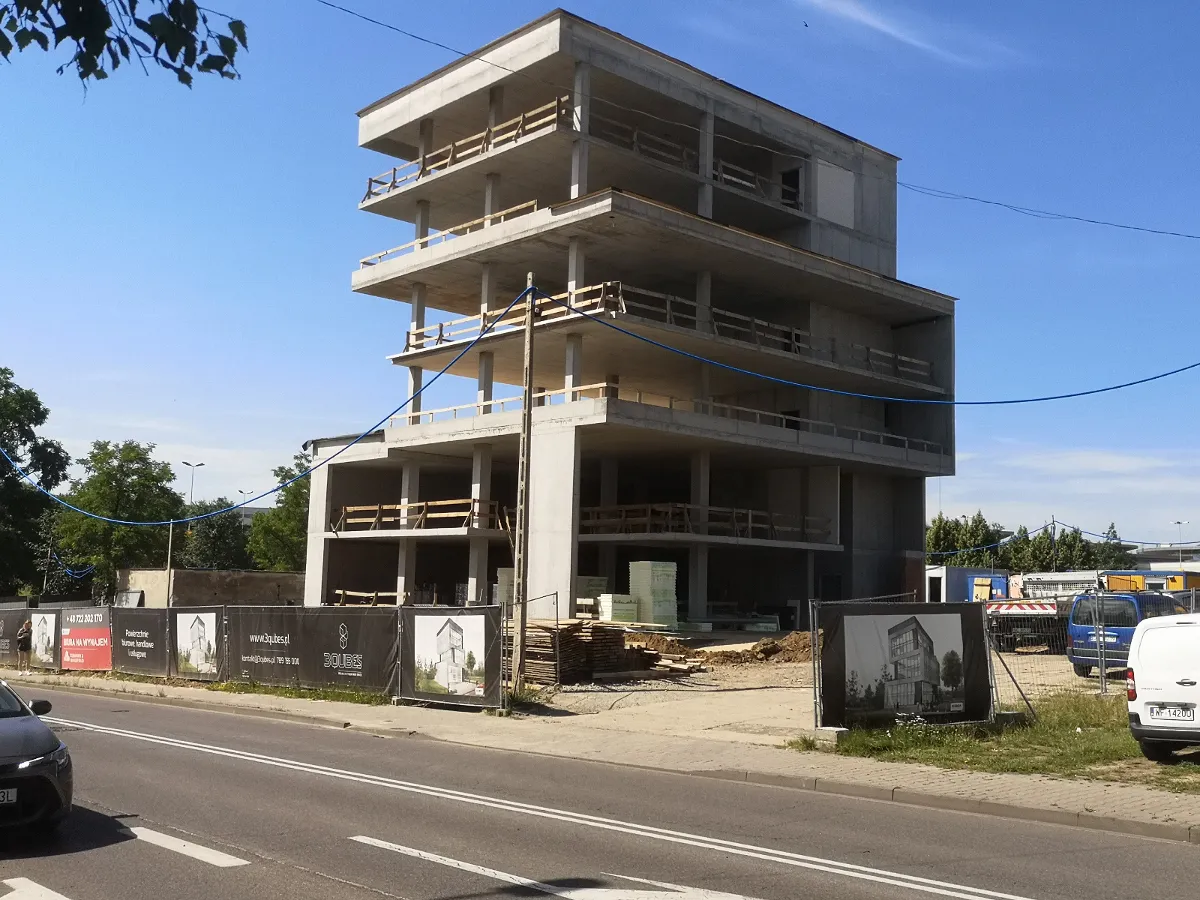 3Qubes Office Complex — 3Q-2